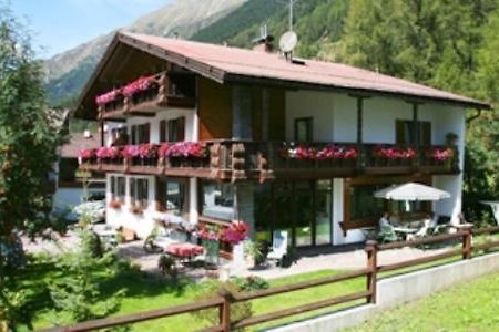 Haus Bergkristall 란켄펠트 외부 사진